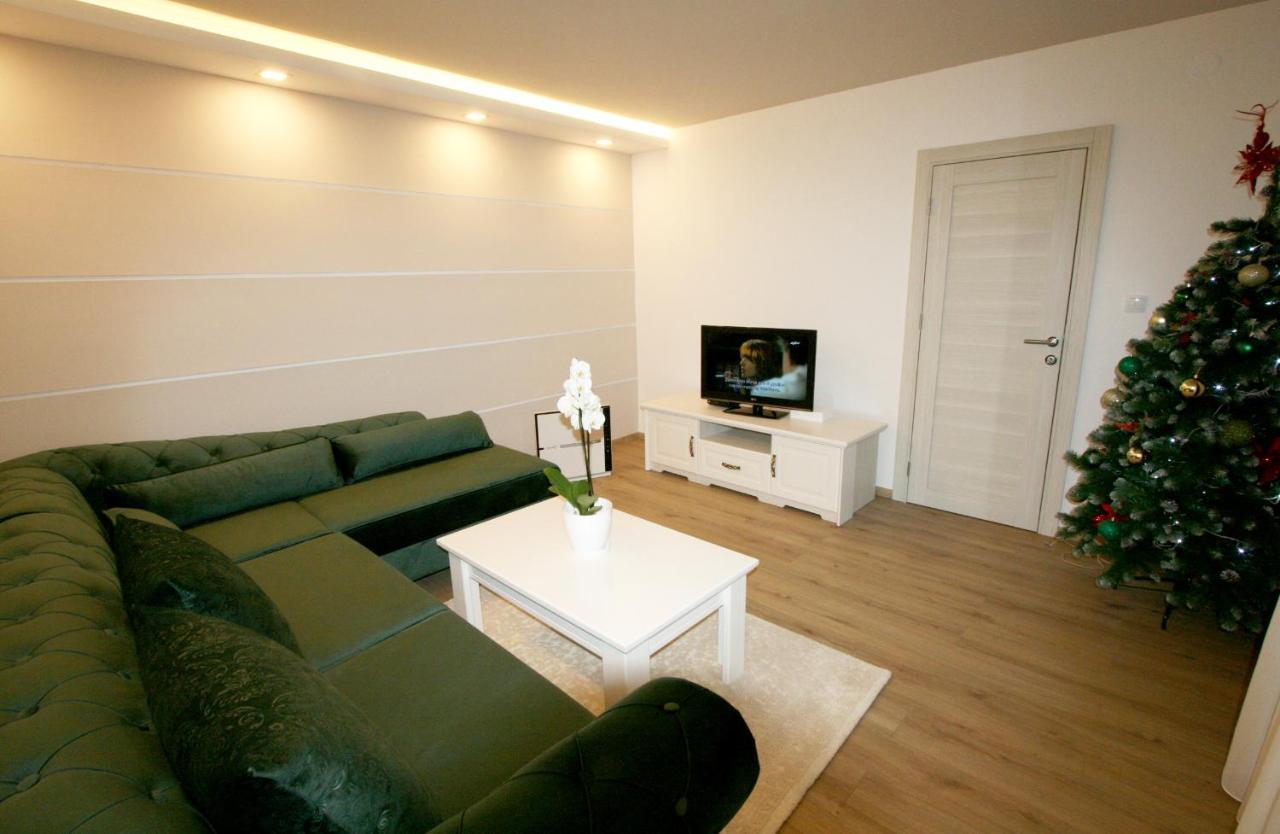 Apartment Jasmine 2 Belgrad Exteriör bild